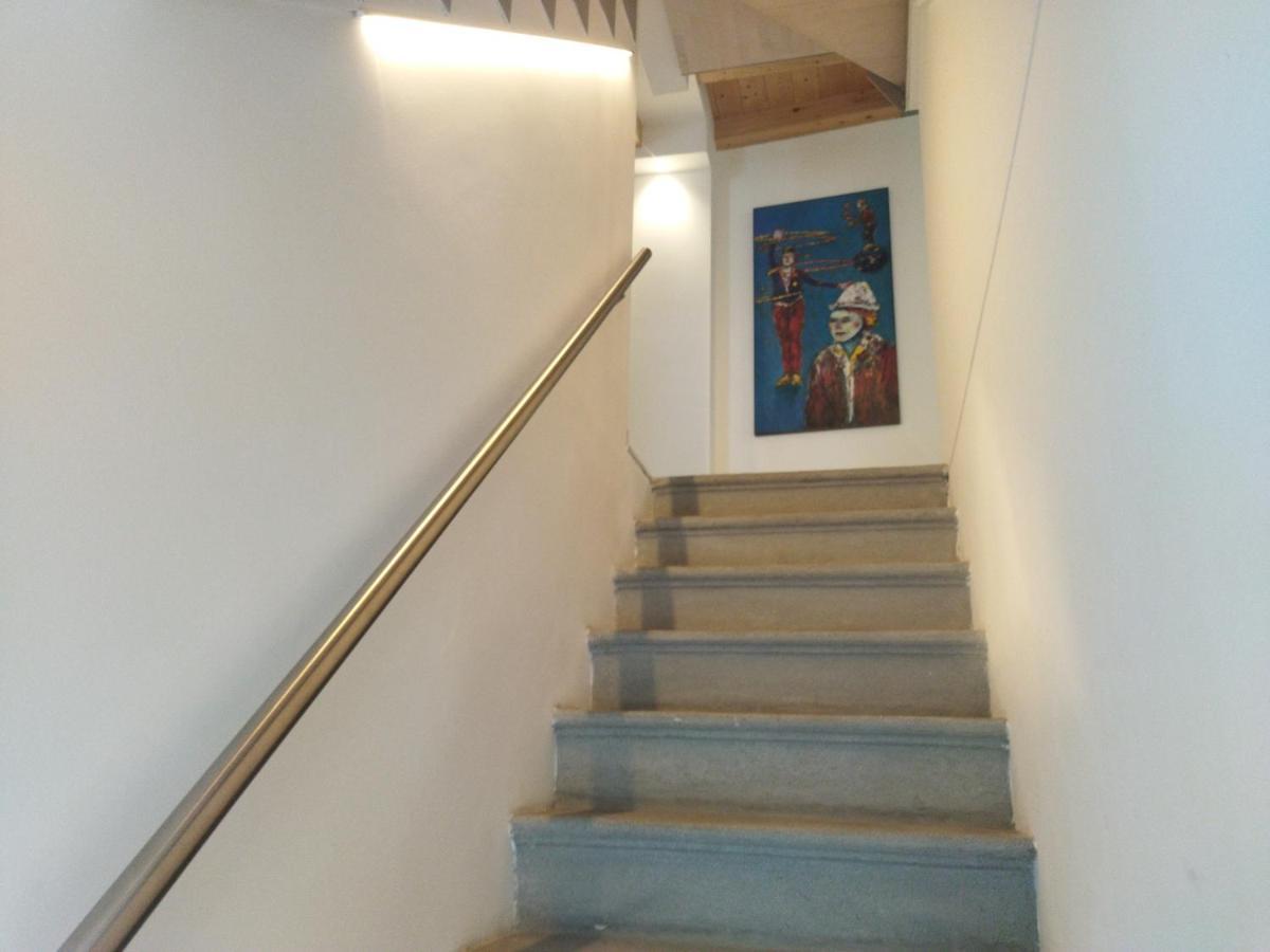 Lakefront Home Residenza Il Gallo In Riva Al Lago 피소그네 외부 사진