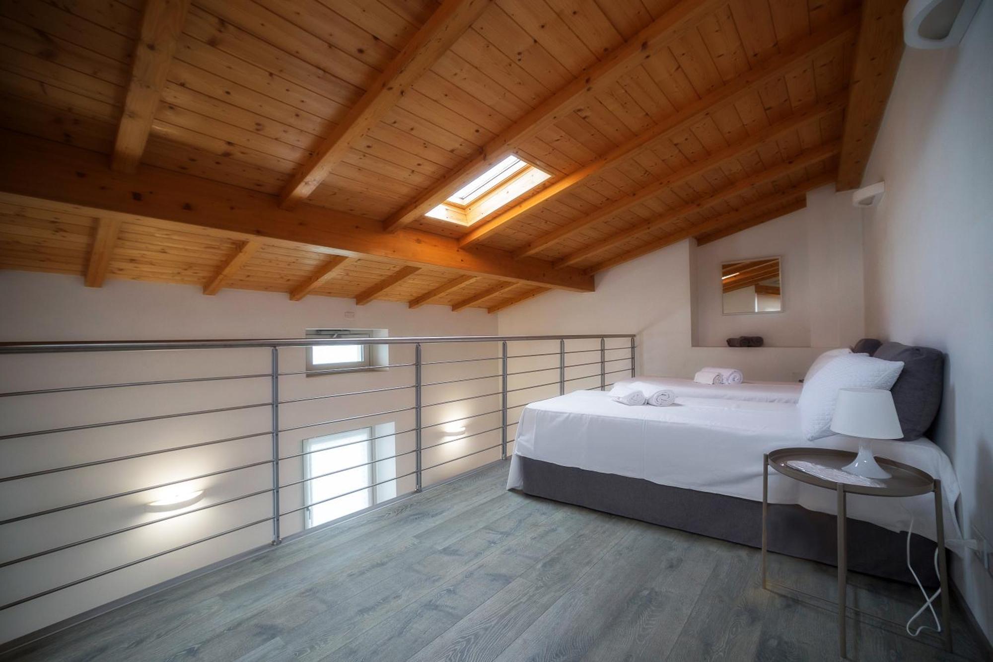 Lakefront Home Residenza Il Gallo In Riva Al Lago 피소그네 외부 사진