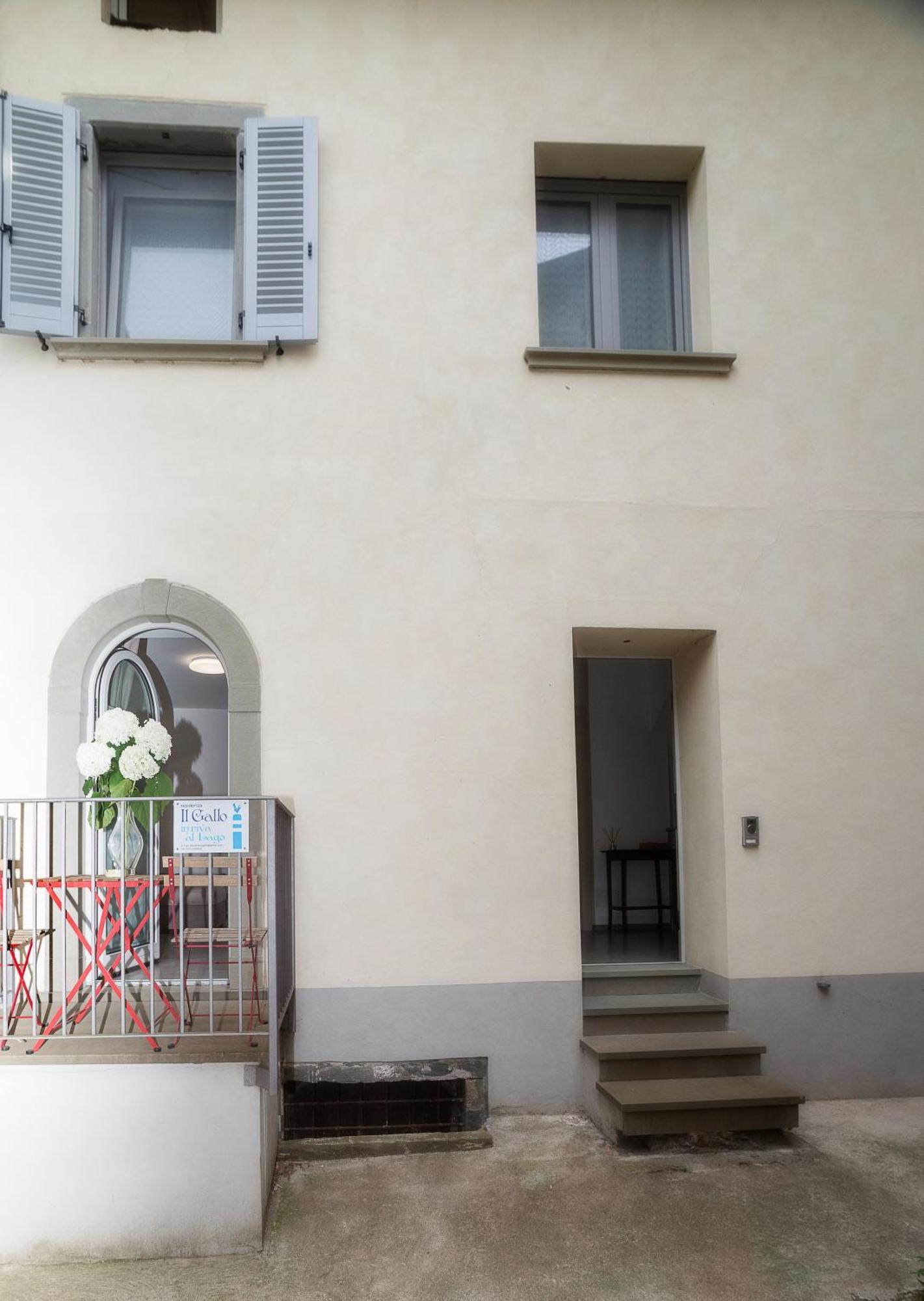 Lakefront Home Residenza Il Gallo In Riva Al Lago 피소그네 외부 사진